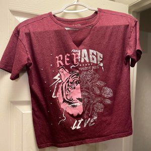 Burgundy half tiger half flower kids size xl 14 short sleeve shirt